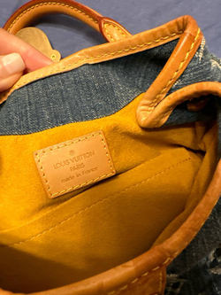 Сумка Louis Vuitton Pleaty
