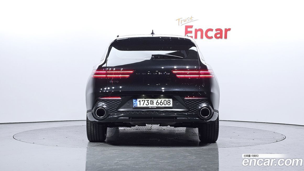 Genesis GV70 2.5T Бензин 2WD (04.2021)