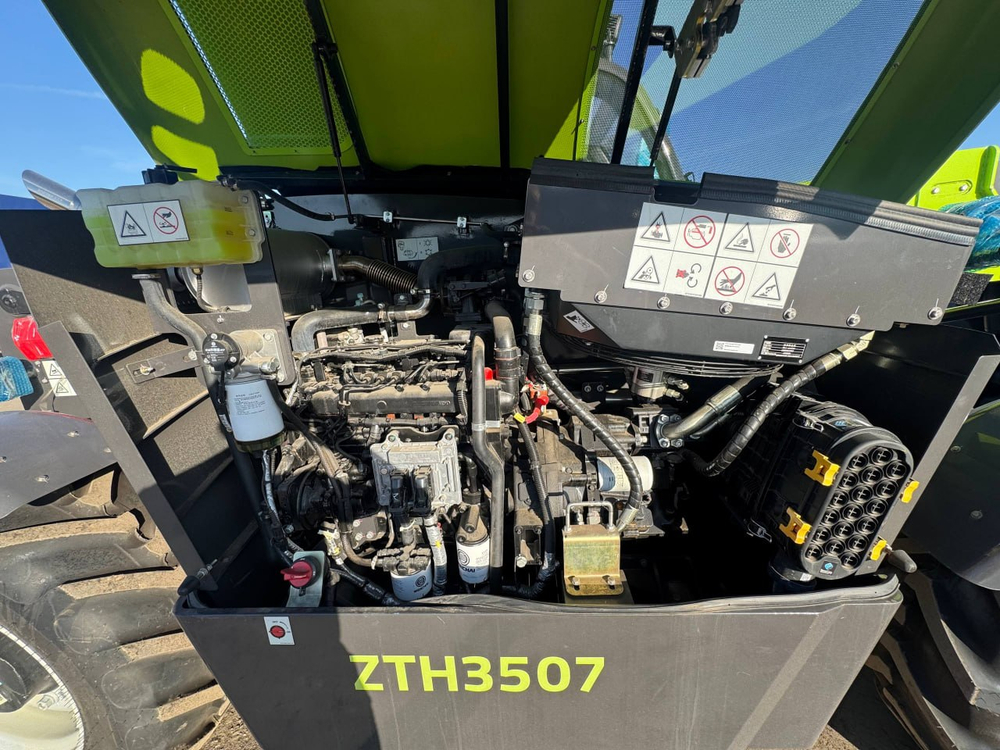 Zoomlion ZTH* Телескопический погрузчик ZTH3507 (Дизельный, 4,1 л, 101 л.с., АТ)