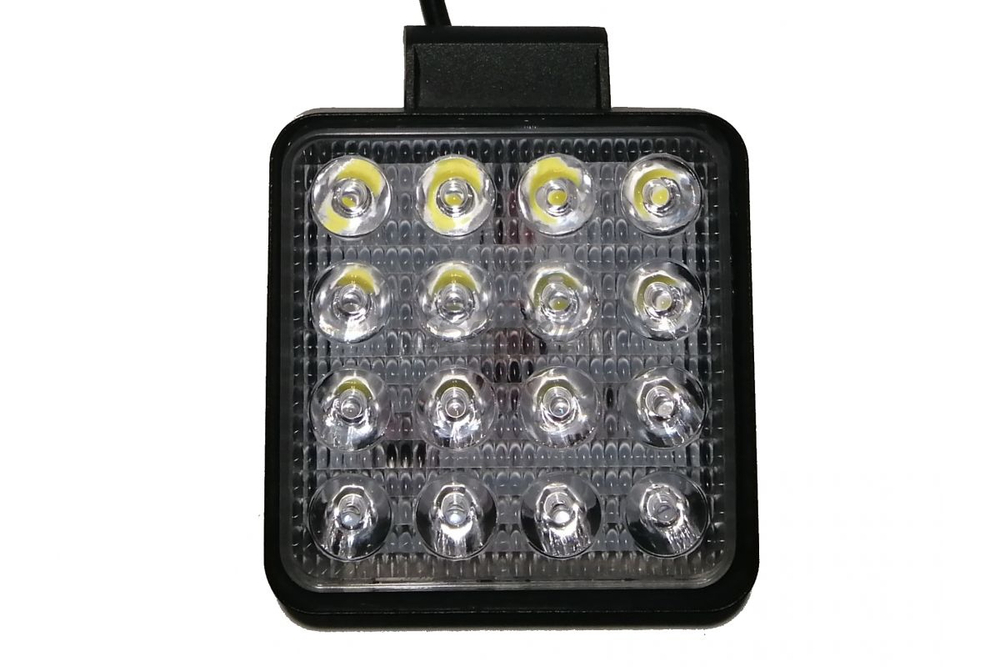 Светодиодная фара 48W POD21 12V Spot