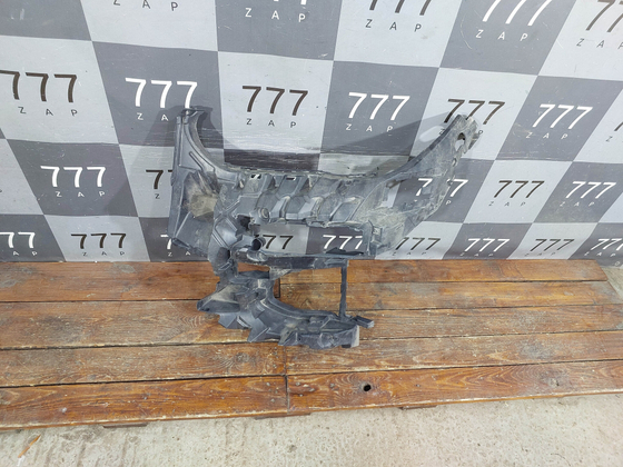 Кронштейн переднего бампера левый BMW X5 (G05) 18-нв Б/У Оригинал 51118069227