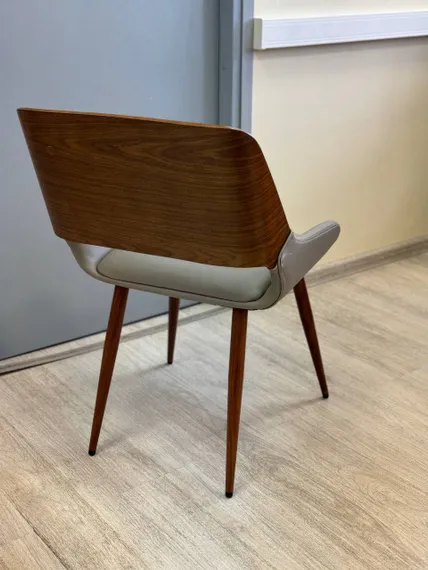 Стул Sven, серая экокожа, орех