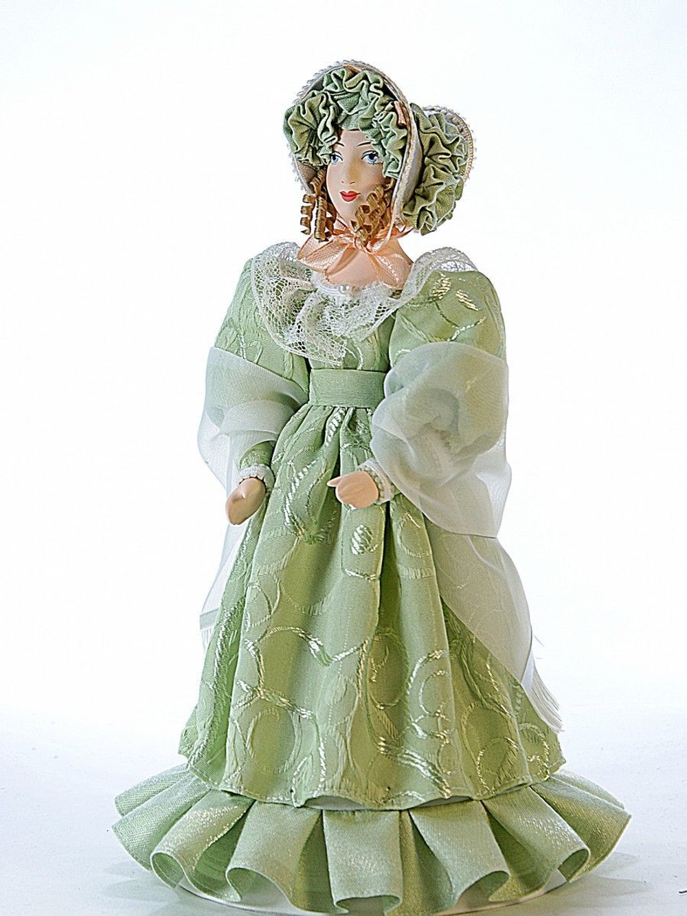 Кукла фарфоровая Пушкинская дама в летнем платье 19 века