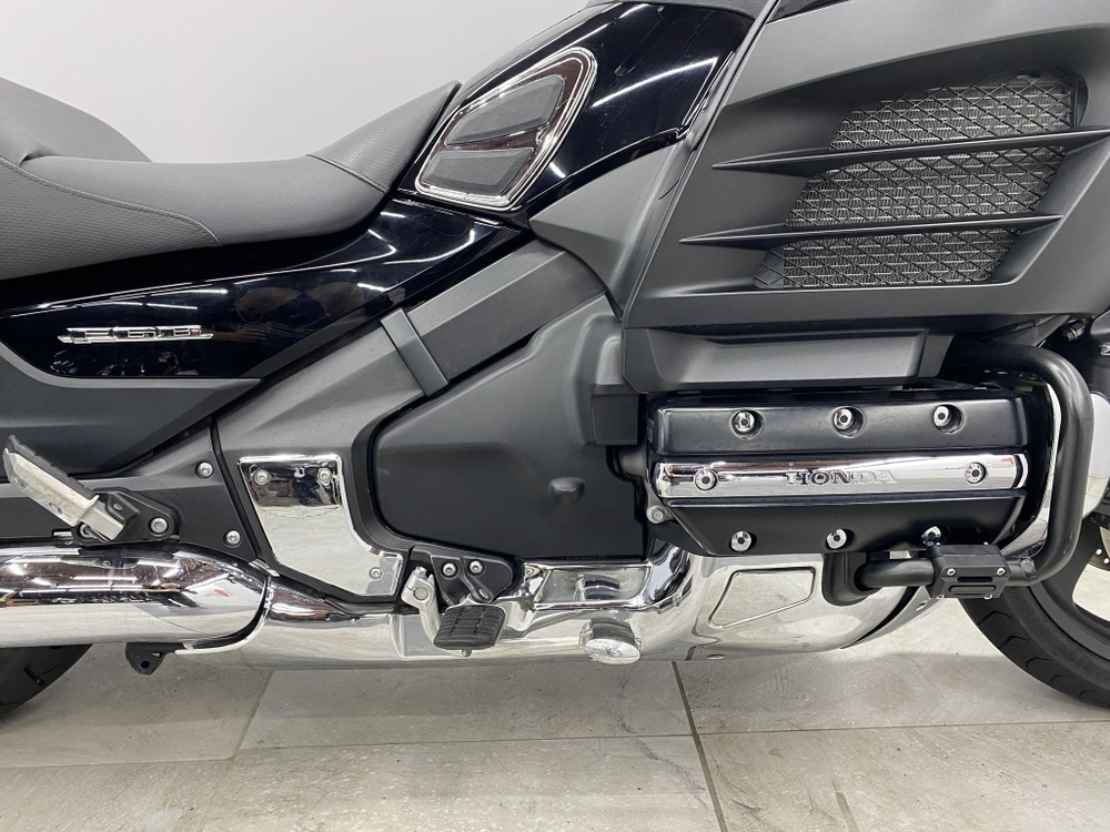 Honda GL1800 F6B Bagger 043777