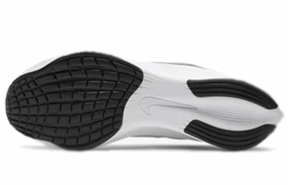 Кроссовки Nike Zoom Fly 3