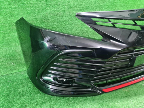 Бампер передний Toyota Camry xv70 (20-н.в) В сборе