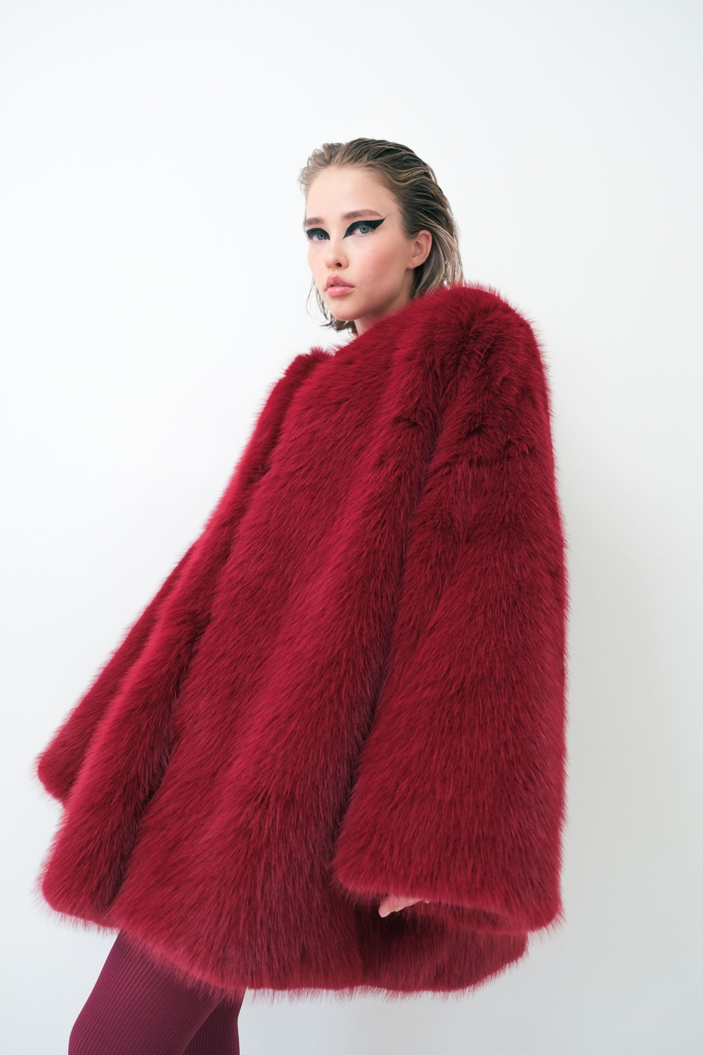 Шуба Old Money Red
