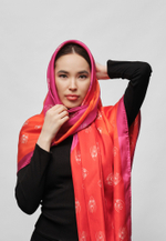Шелковый платок Ласточка и тюльпан PINK/RED 140х140