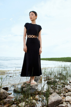 ПЛАТЬЕ КРЕСТИКИ ЧЕРНОГО ЦВЕТА