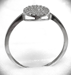 "Эстерелла" - ювелирное кольцо из серебра 925-й пробы