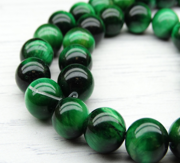 ПК008НН10-3 Бусины из природного камня тигровый глаз (зеленый), размер: 10 мм, 3 шт.