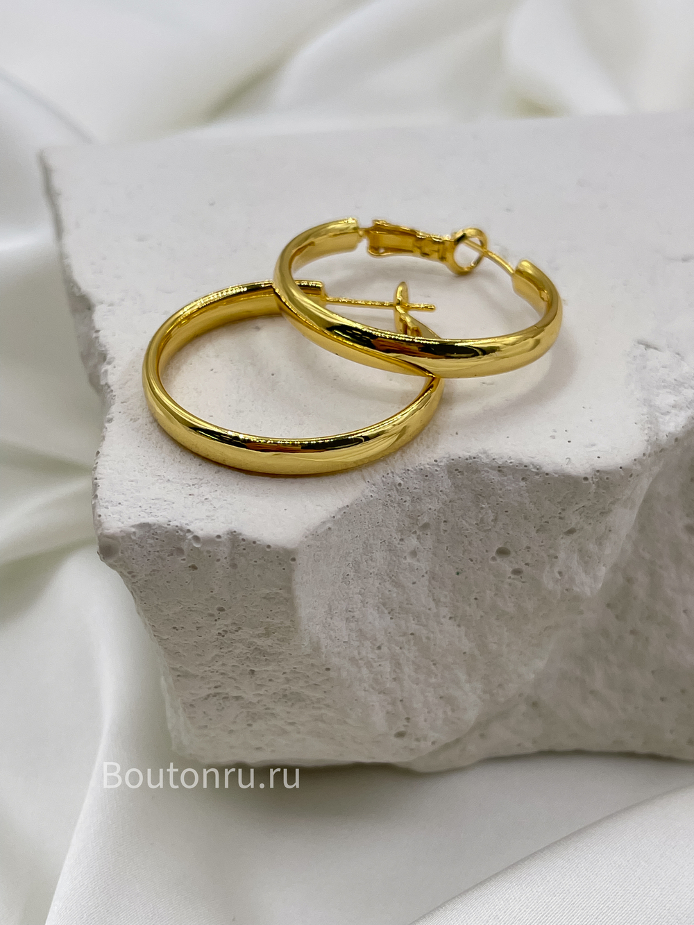 Серьги кольца золотистые