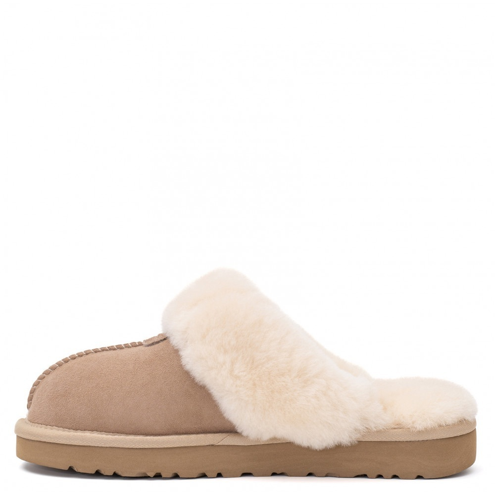 UGG Slippers Scufette Sand