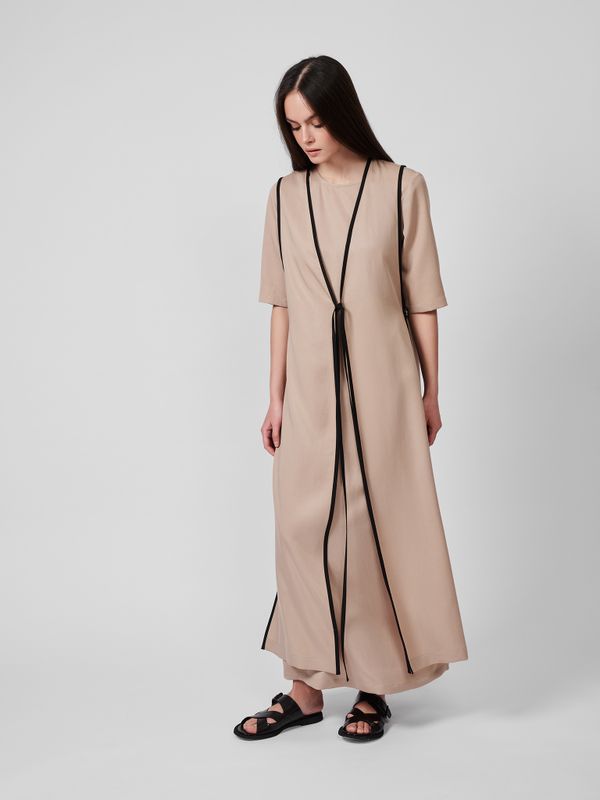 ЖИЛЕТ С ОКАНТОВКОЙ