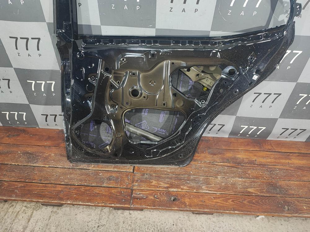 Дверь задняя правая Toyota Camry (XV70) 17-нв Б/У Оригинал 6700306330