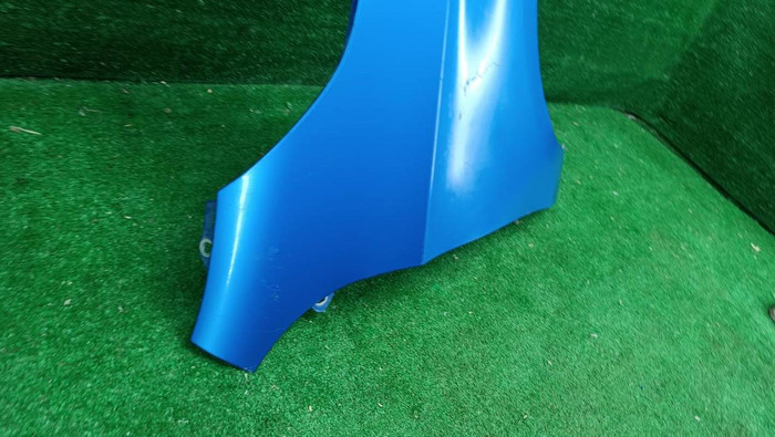 Крыло переднее правое Mercedes A W176 (2012-2018)