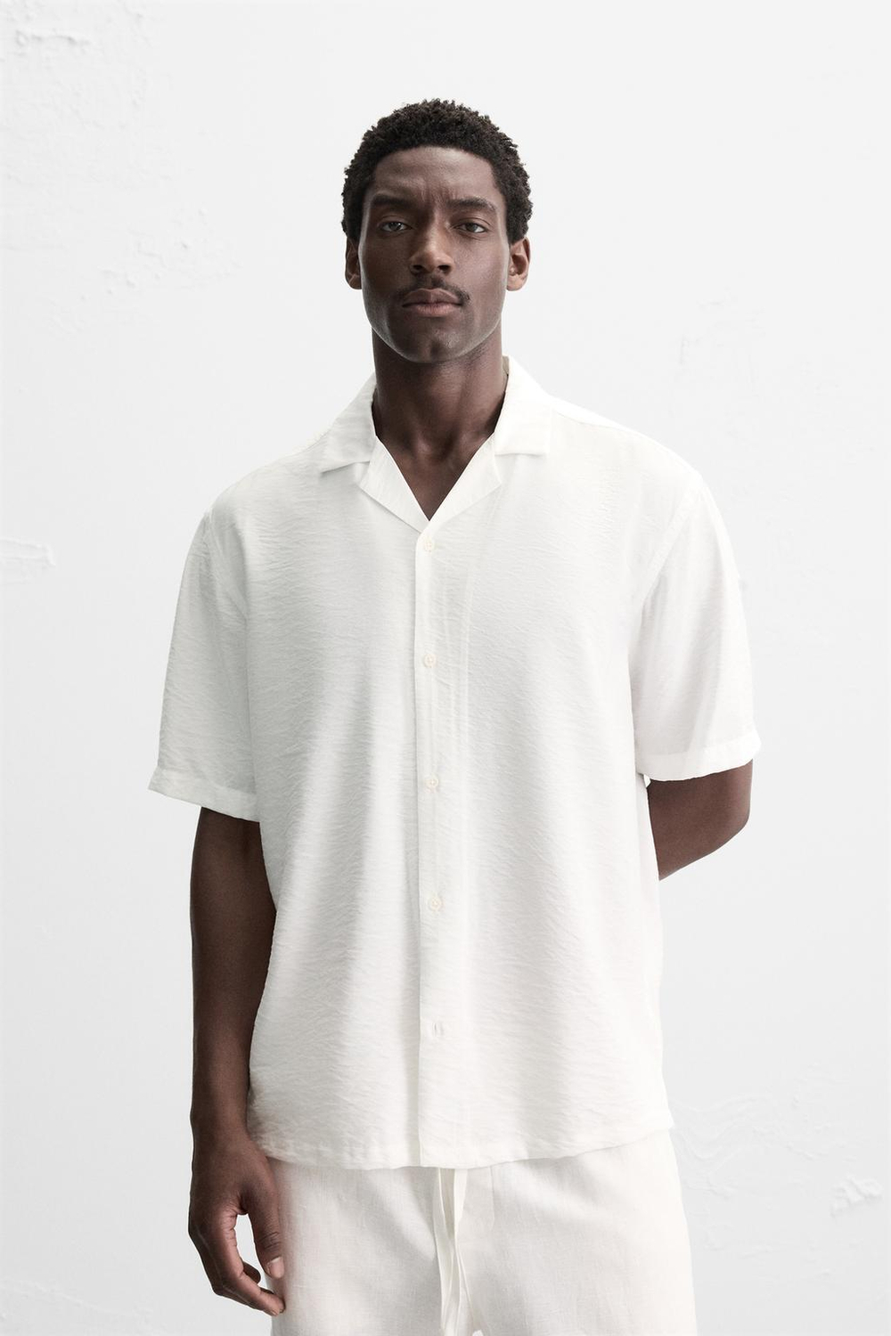 Рубашка relaxed fit из струящейся ткани