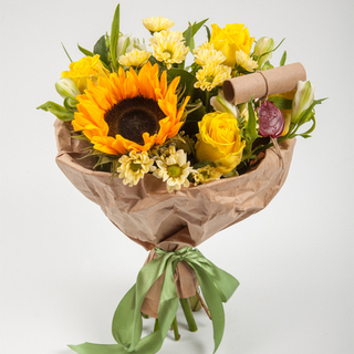 Букет с подсолнухом "Счастливый случай"