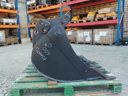 Ковш Komatsu WB93/WB97 600 мм 0,16 м3 (42N-812-1110)