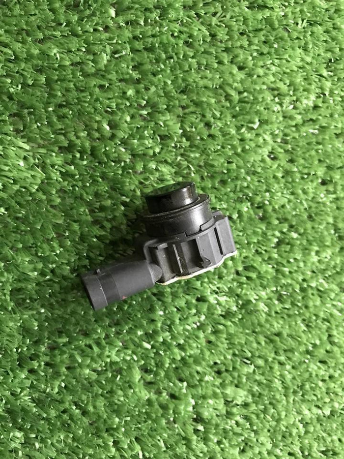 Парктроник Volvo XC40 (2017-н.в.)