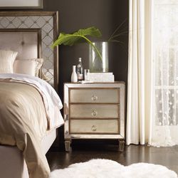 Прикроватная тумба "Зазеркалье"