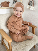 Комбинезон на манжетах Mjölk Sleep and Play Camel, с рукавом реглан