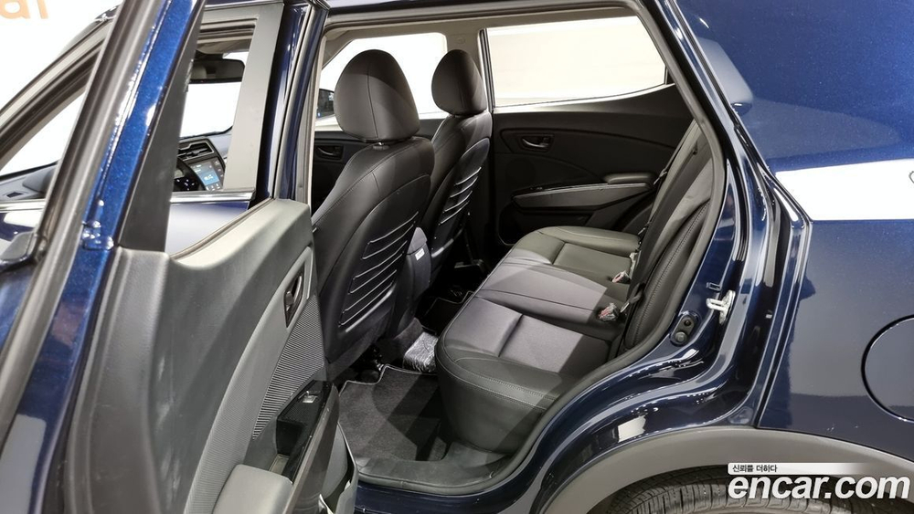 KG Mobility (Ssangyong) Very New Tivoli Бензин 1.5 2WD (07.2020)