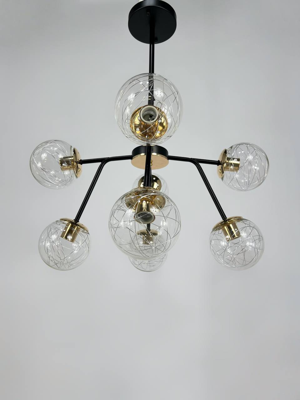 Люстра потолочная Lanbos, 8 ламп Е27, 480 Вт, до 35 кв м, черная с золотом