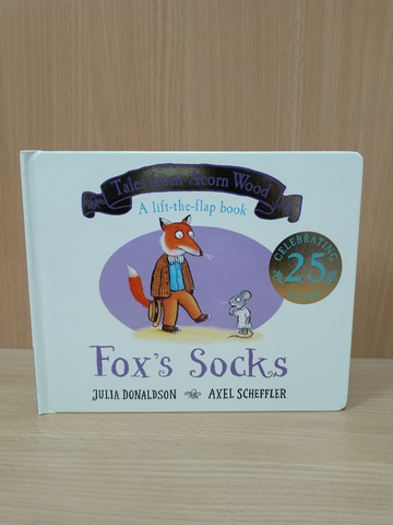Tales from Acorn Wood: Fox's Socks (board book)