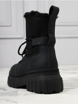 Зимние ботинки на высокой платформе