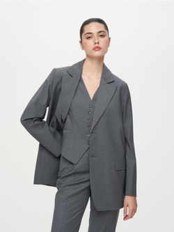 Жилет костюмный