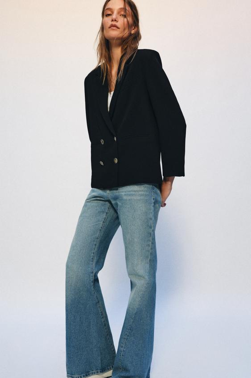 ZARA ДЖИНСЫ RELAXED-FLARE С НИЗКОЙ ПОСАДКОЙ — ZW COLLECTION, ВЫЦВЕТШИЙ СИНИЙ