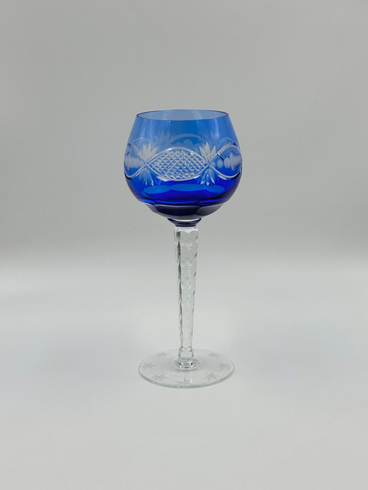 Бокал с синей чашей