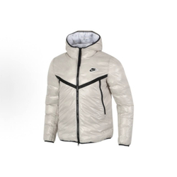 Nike Synthetic-Fill Windrunner