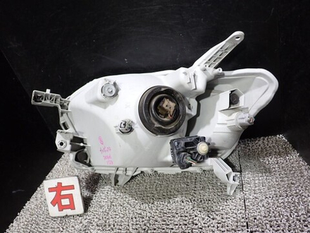 фара правая Toyota Probox NCP160 2015 52-279