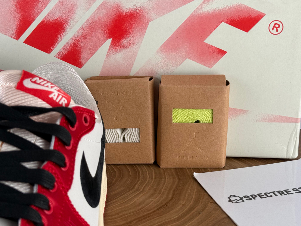 Air Jordan 1 Retro Low OG SP Rookie Card - Away Trophy Room