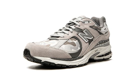 Кроссовки New Balance 2002R "Apes Together Strong - Grey Camo"