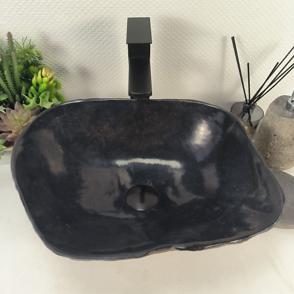 Раковина из речного камня RS-65191 44*36*15 0861
