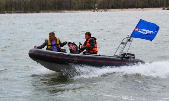 Надувная лодка РИБ Раптор М-410