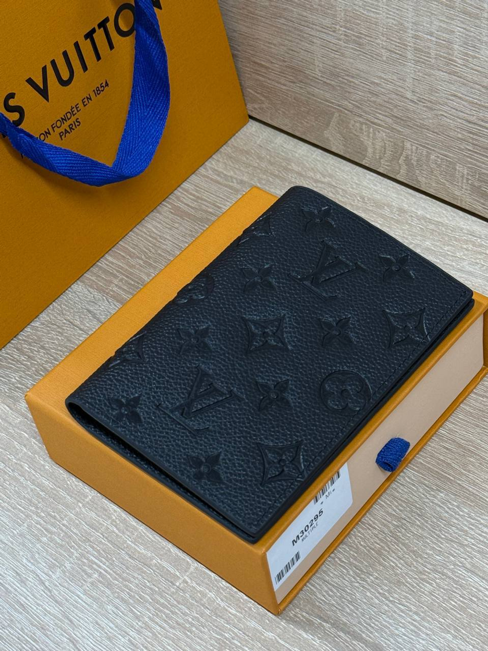 Обложка для паспорта Louis Vuitton