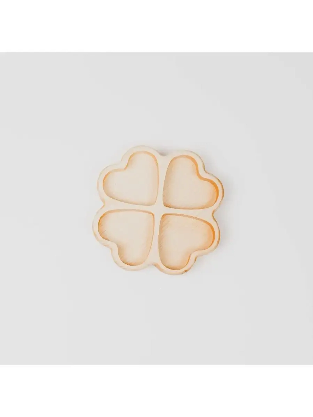 Деревянная менажница "Клевер" из кедра