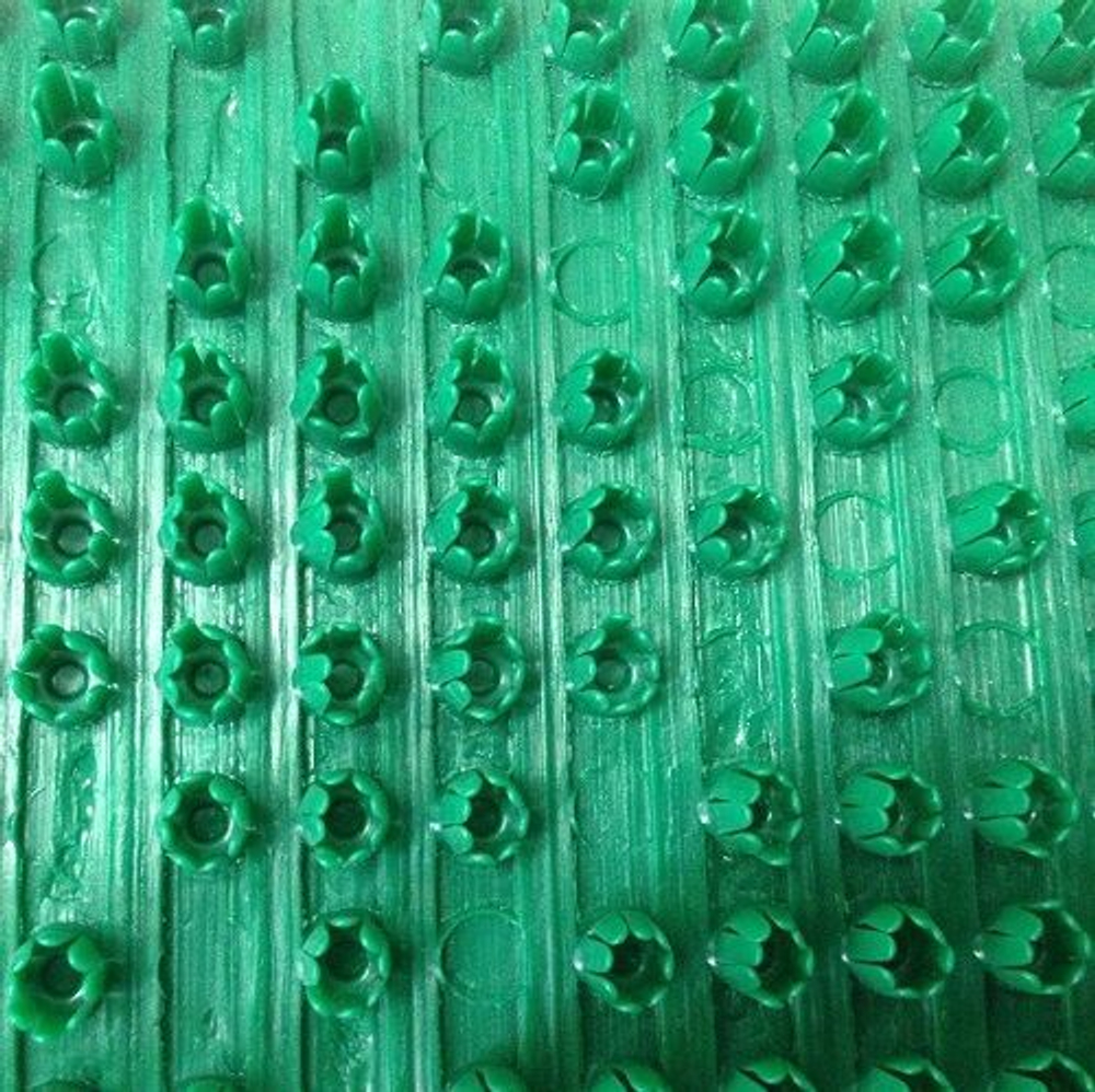 Щетинистое покрытие "Ромб" 0,9 м, Mid Green, рулон 15м