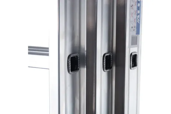 Лестница трехсекционная "АЛЮМЕТ" 11-и ступенчатая алюминиевая (5311)