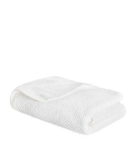 Полотенце Bee Waffle White (70 x 140 см)