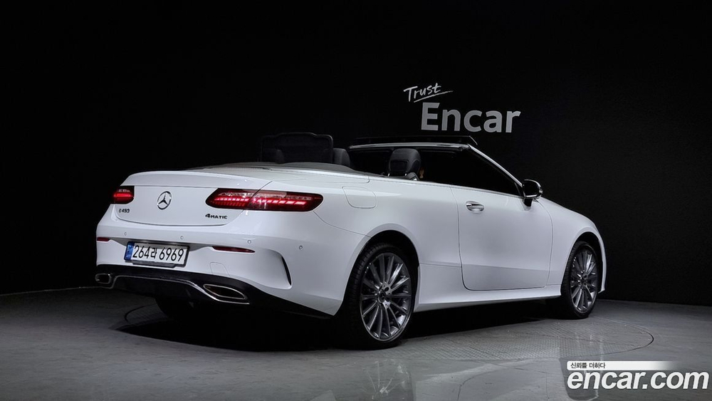 Mercedes-Benz E-Class W213 E450 4MATIC Cabriolet (03.2022)