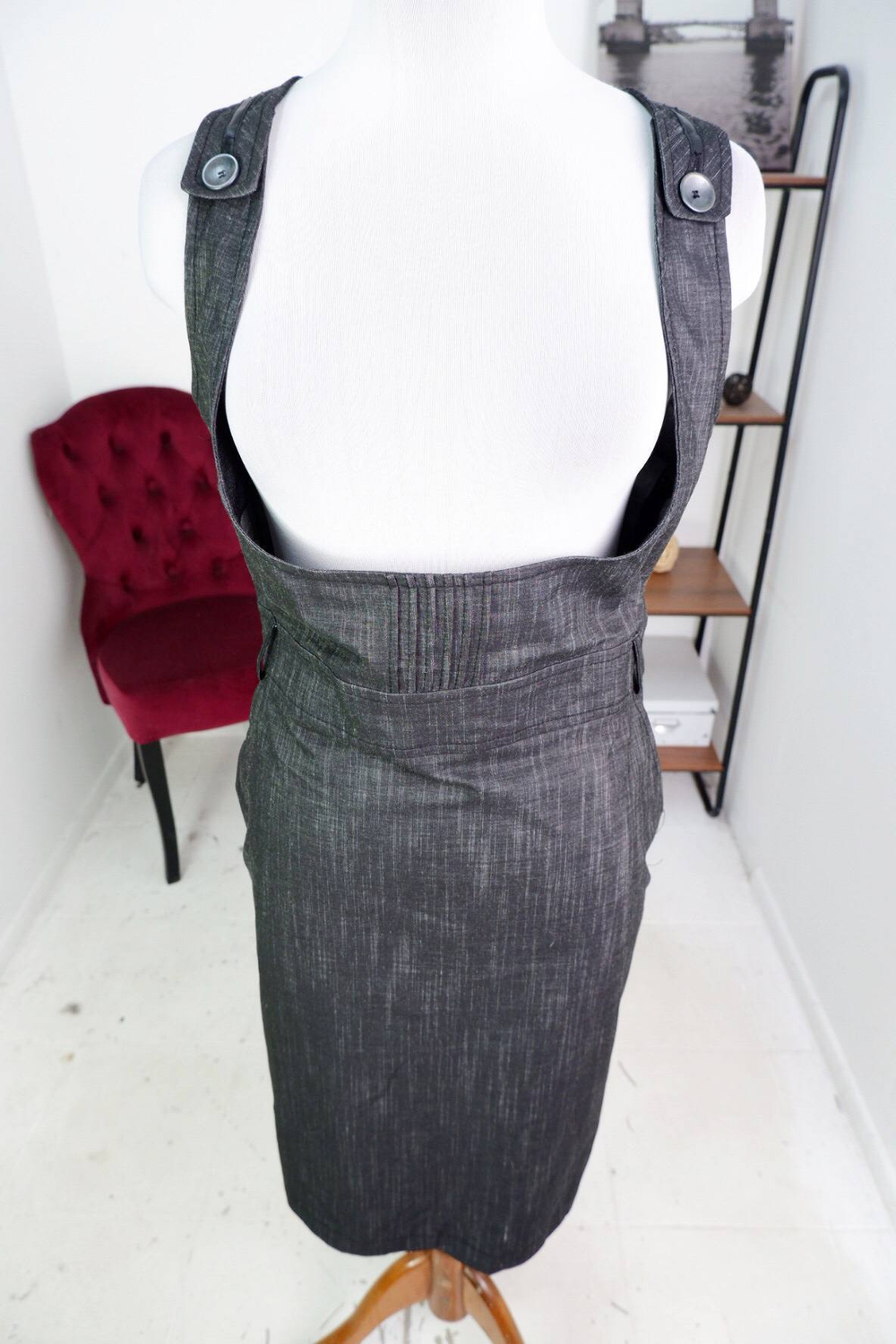 Платье Shendel для офиса, визуально на 46 размер