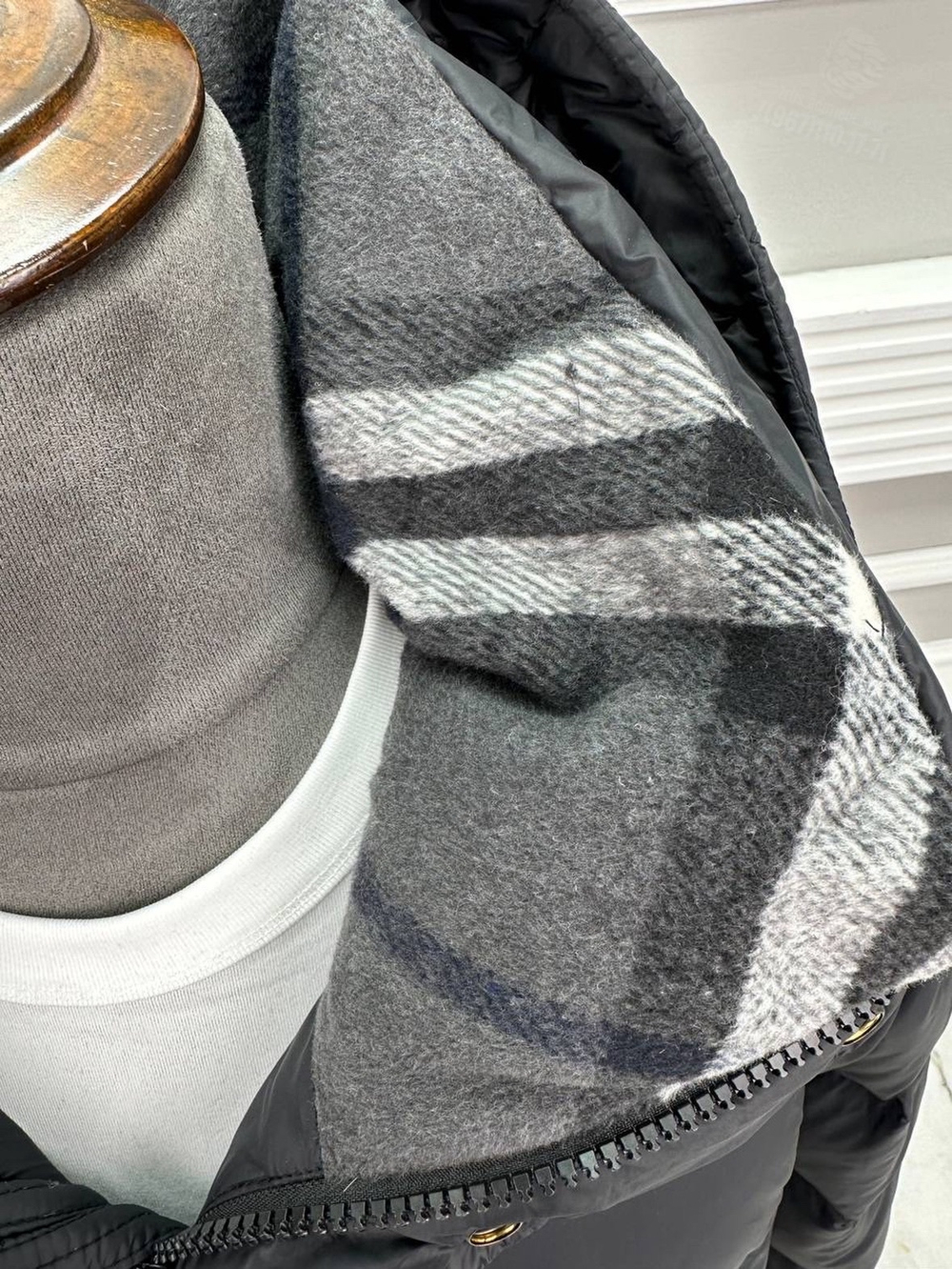 Пуховик Burberry