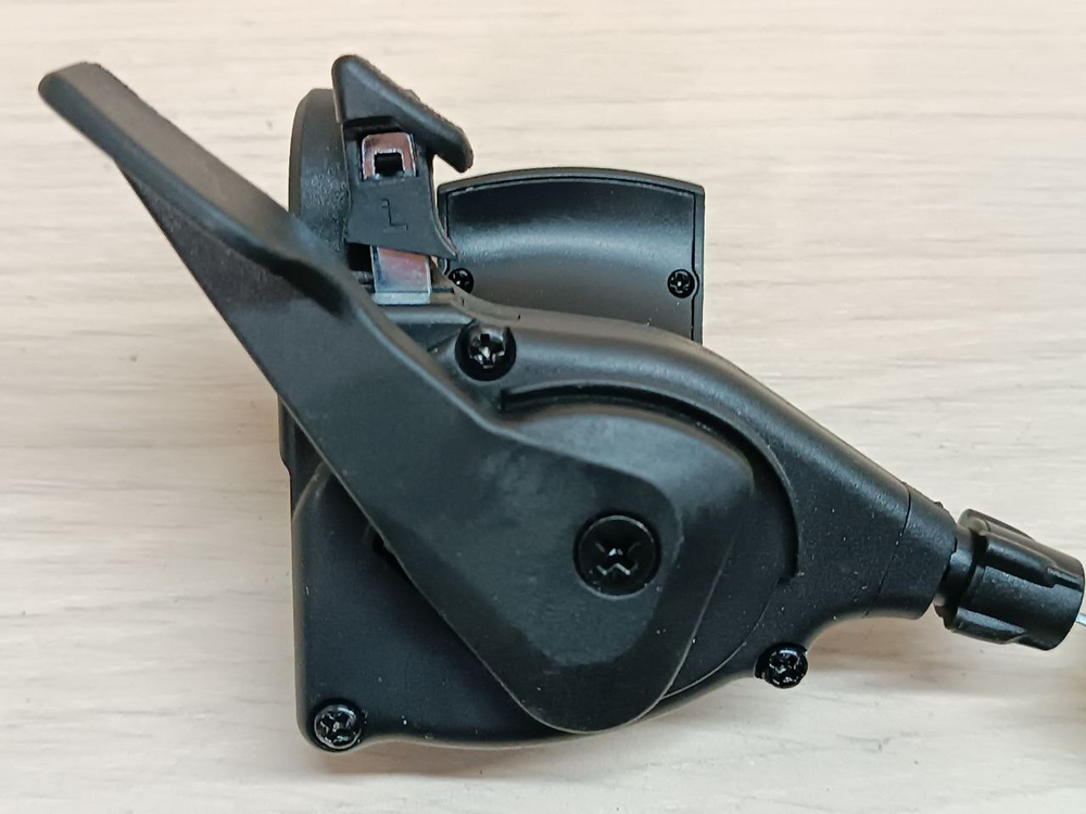 Манетка для велосипеда Micronew 3 (левая) ma032