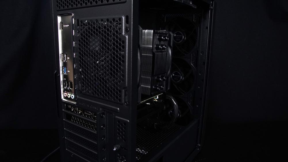 K&K Office Ryzen 5 5600G + Radeon Vega 7