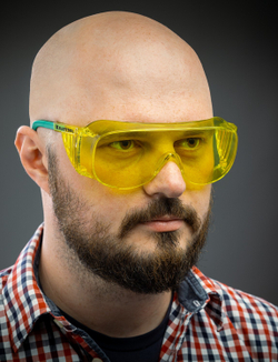 KRAFTOOL ULTRA, открытого типа, жёлтые, линза увеличенного размера устойчивая к царапинам и запотеванию, защитные очки (110462)